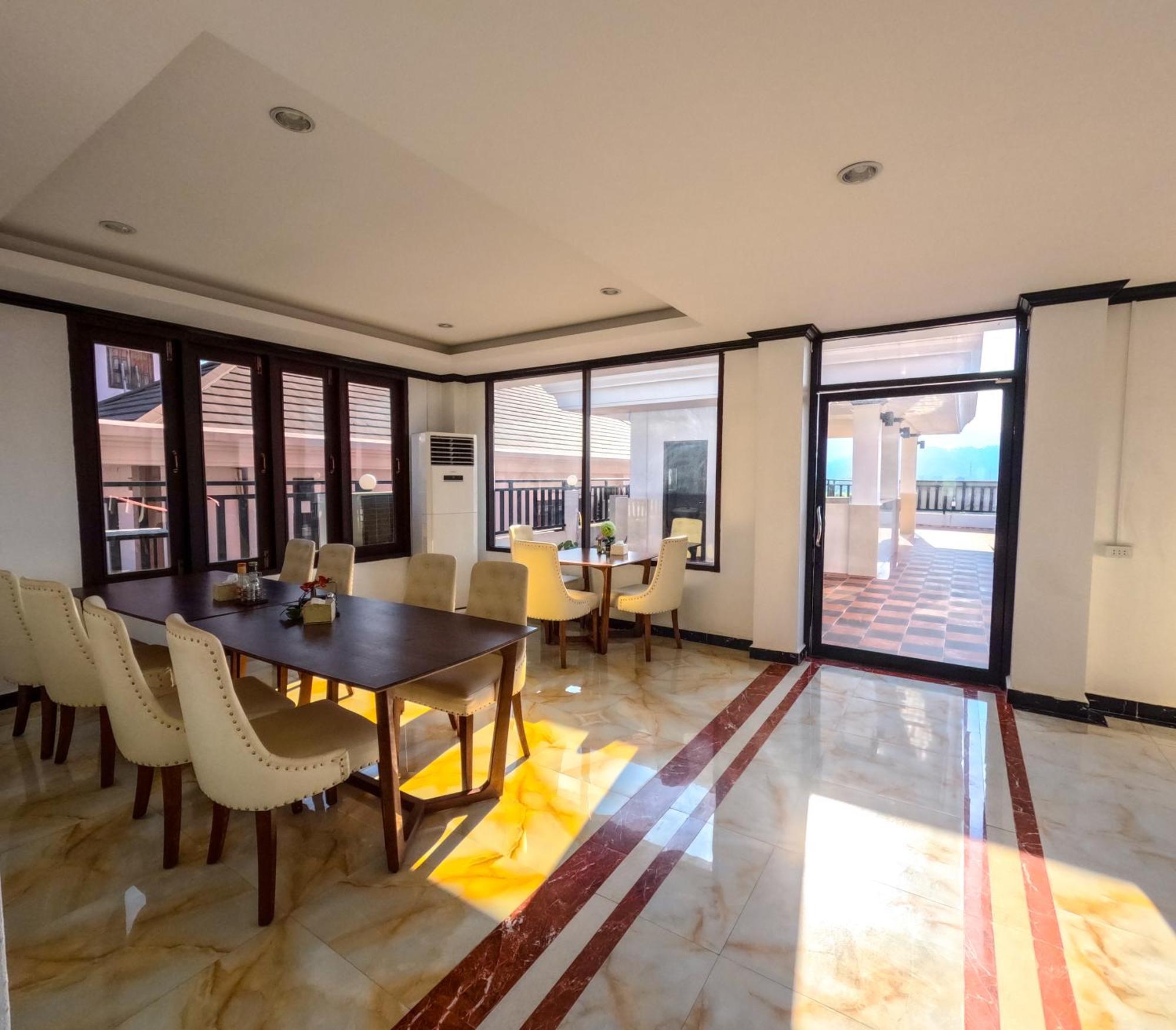Vang Vieng Consiana Hotel Εξωτερικό φωτογραφία