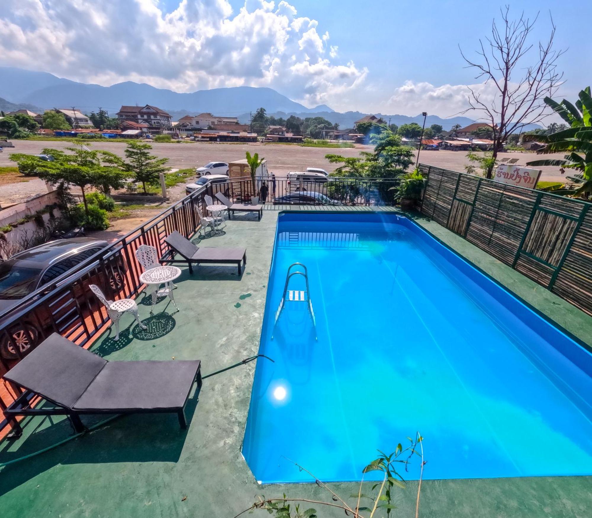 Vang Vieng Consiana Hotel Εξωτερικό φωτογραφία