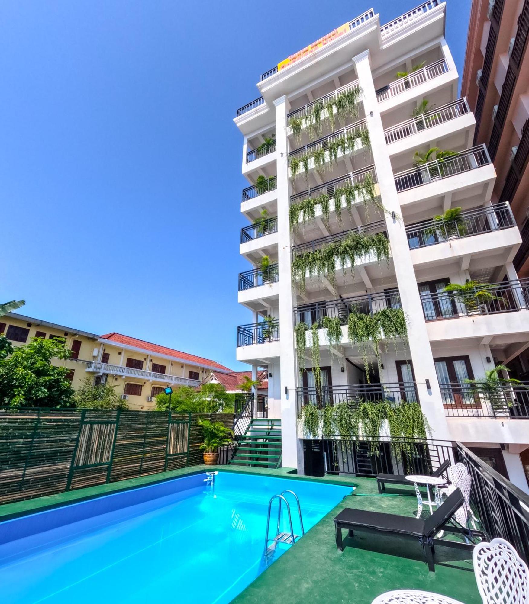 Vang Vieng Consiana Hotel Εξωτερικό φωτογραφία