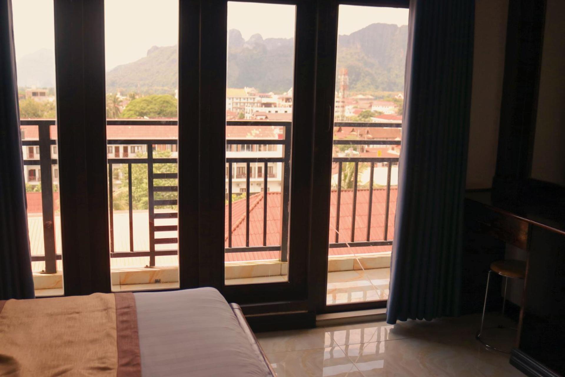 Vang Vieng Consiana Hotel Εξωτερικό φωτογραφία