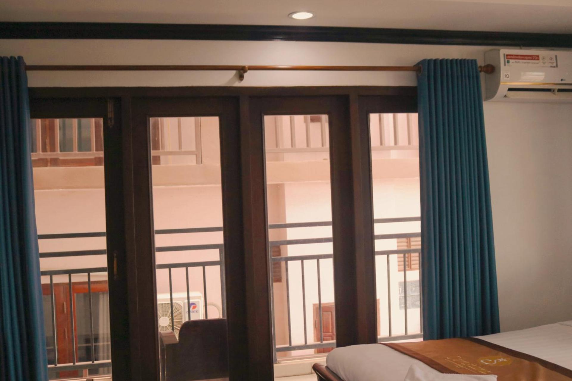 Vang Vieng Consiana Hotel Εξωτερικό φωτογραφία